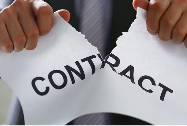 Có buộc phải làm đủ thời gian báo trước rồi mới được nghỉ việc không?
