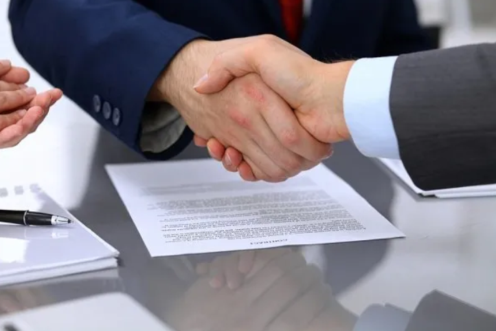 Cần lưu ý gì khi mua lại doanh nghiệp?